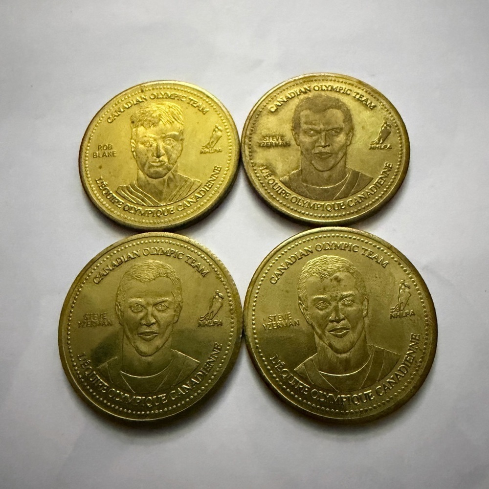 X4, 2002 Coca-Cola Canadian Olympic Men's Hockey Team Commemorative Medallions - Picture 2 of 3